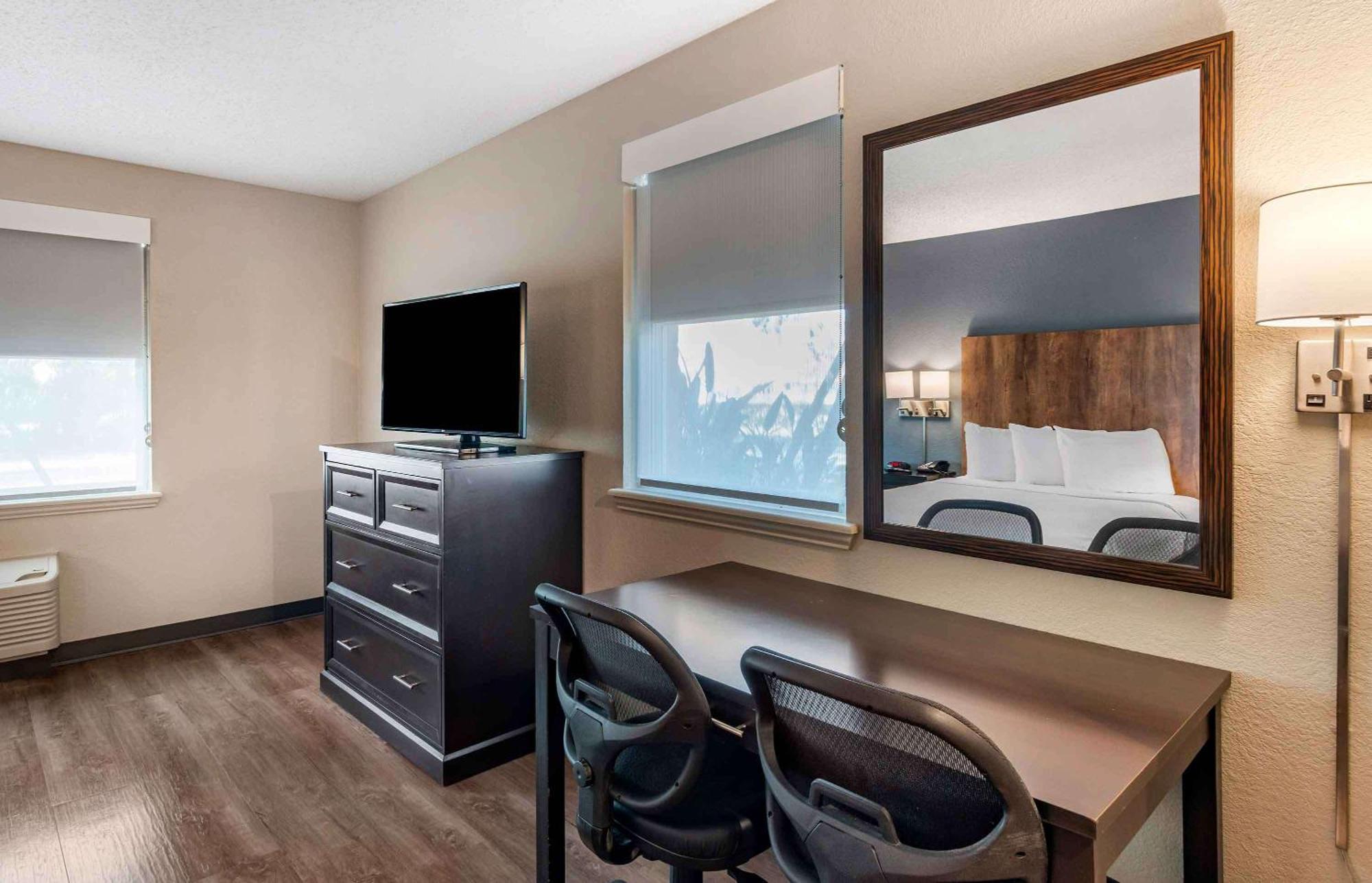 Extended Stay America Suites - Fort Lauderdale - Плантейшен Экстерьер фото